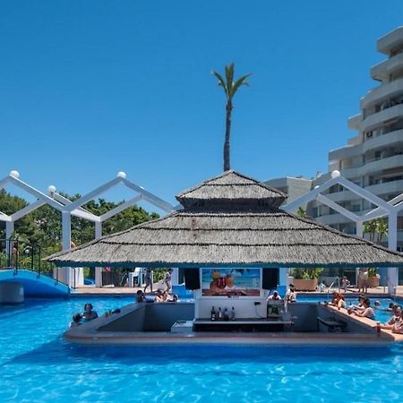 El Estudio De La Playa Benalbeach Vistas Al Mar Benalmádena Exterior foto