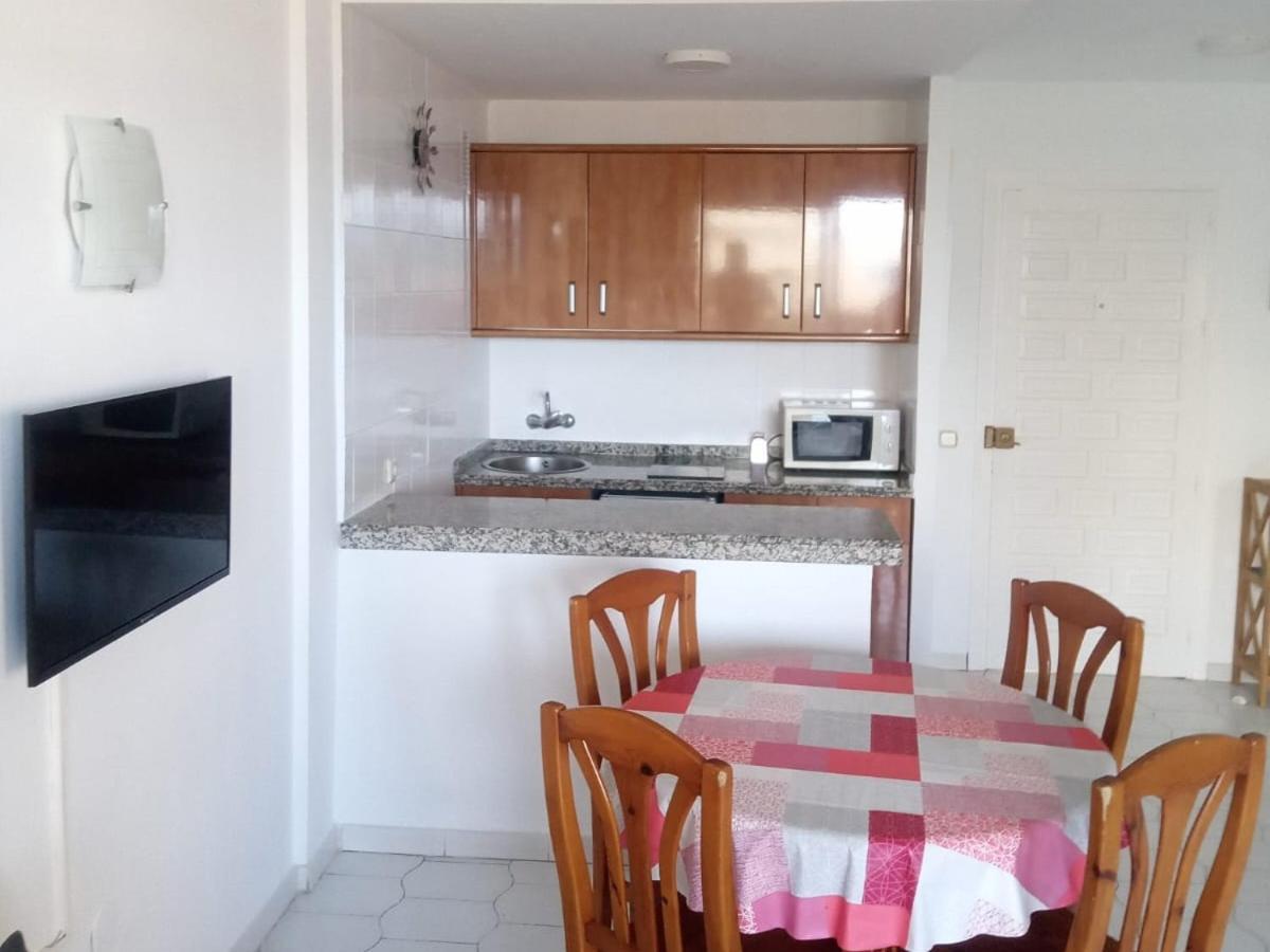 El Estudio De La Playa Benalbeach Vistas Al Mar Benalmádena Habitación foto