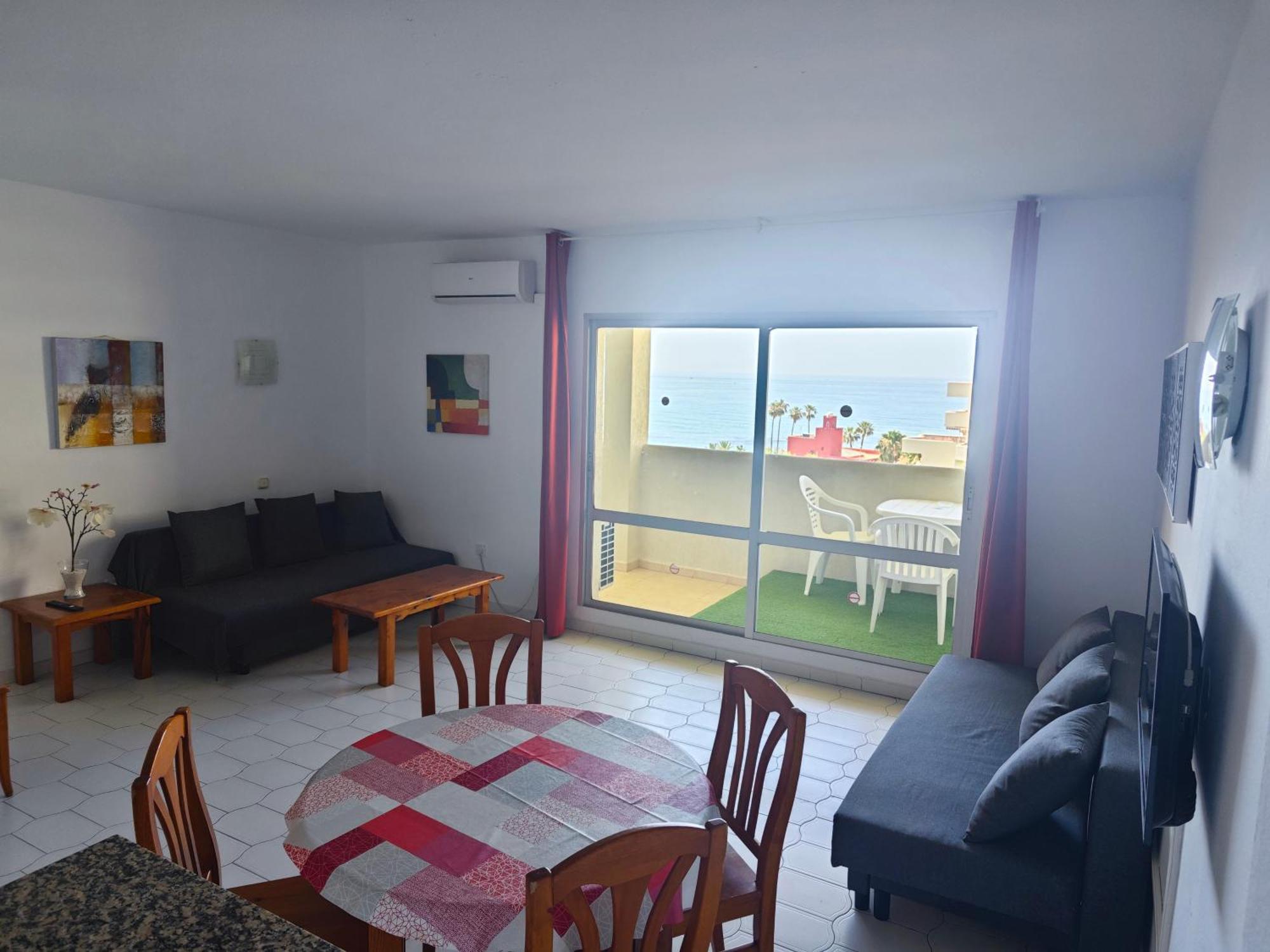 El Estudio De La Playa Benalbeach Vistas Al Mar Benalmádena Habitación foto