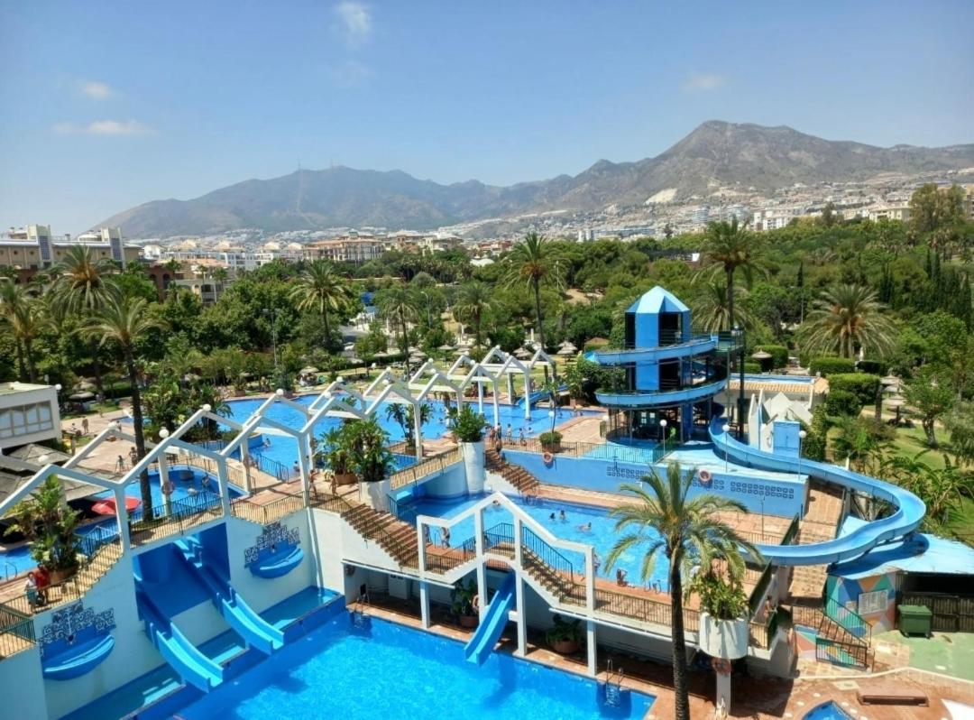 El Estudio De La Playa Benalbeach Vistas Al Mar Benalmádena Exterior foto