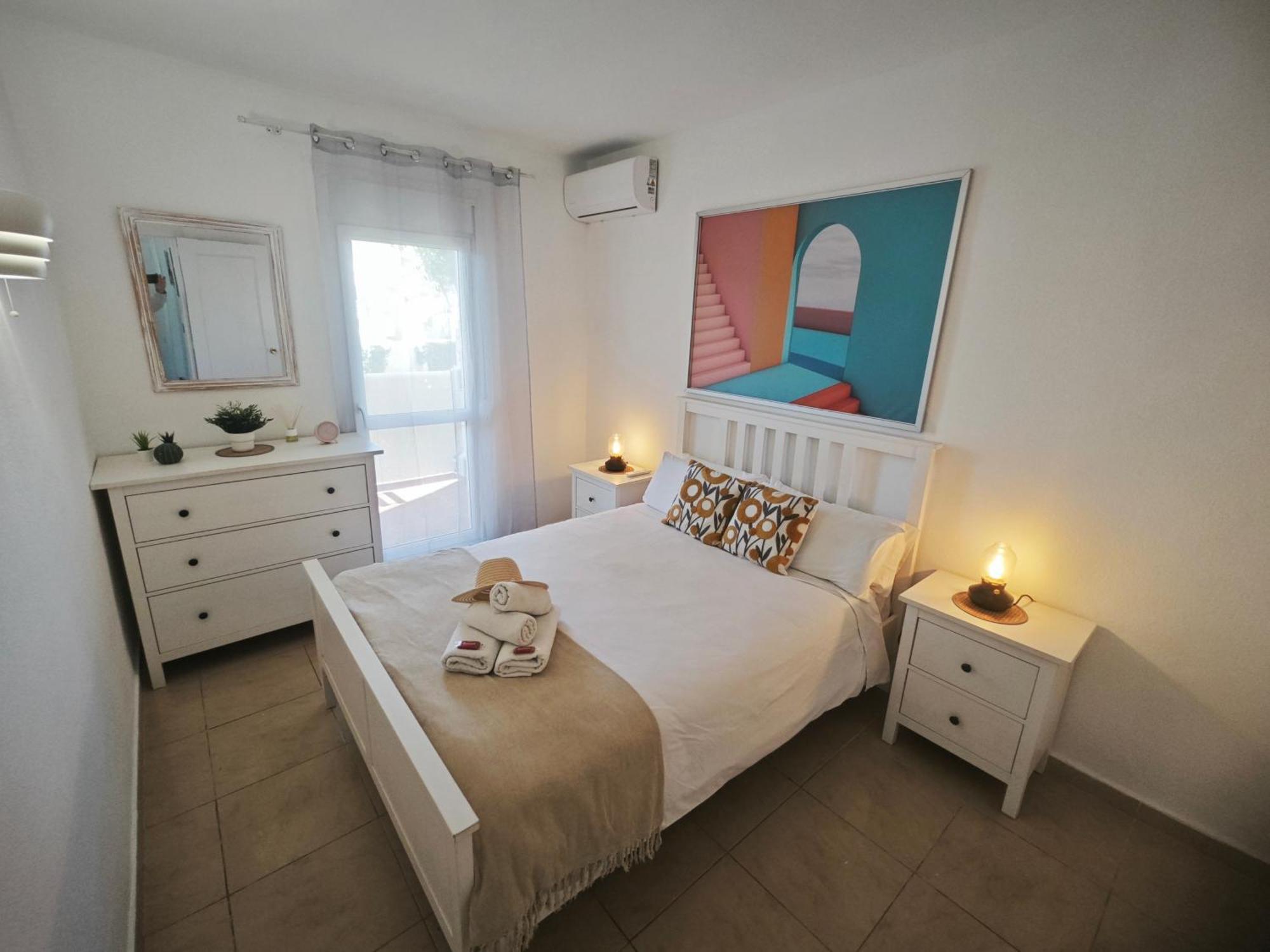 El Estudio De La Playa Benalbeach Vistas Al Mar Benalmádena Exterior foto